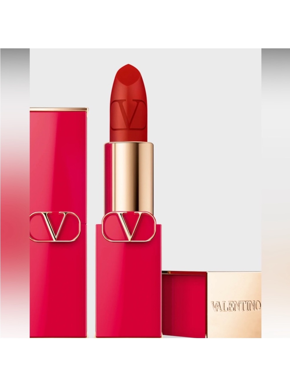 Valentino Rosso Matte 219A
Valentino Refillable Lipstick NIB